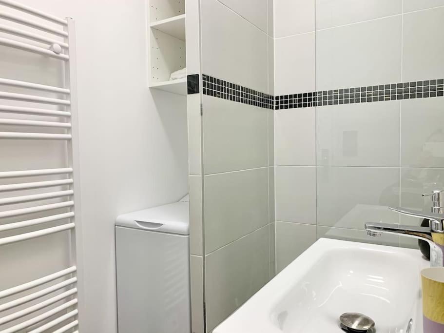 Cosy Studio Balcon Paris Montparnasse Exterior photo
