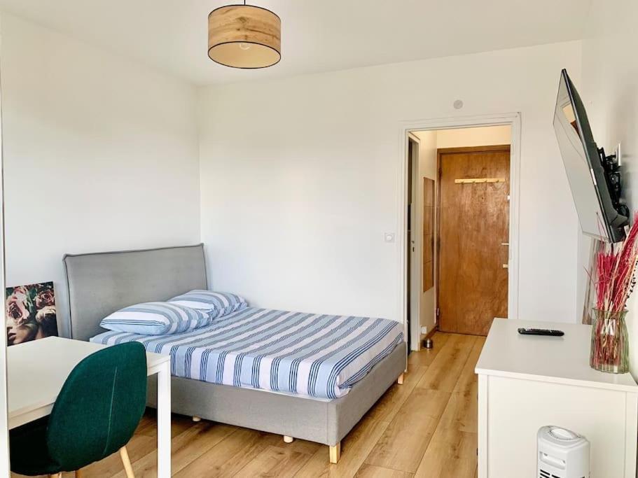 Cosy Studio Balcon Paris Montparnasse Exterior photo